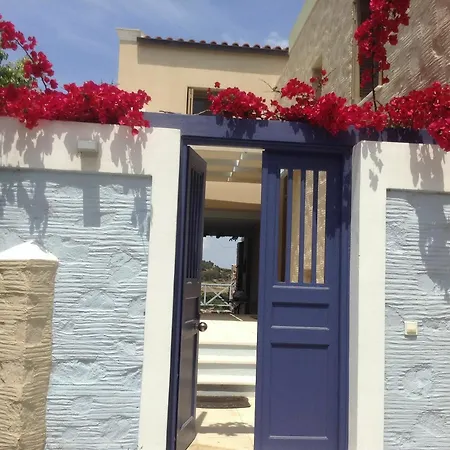 Apartament Idyllic Island House In Syros, With Garden, Spacious Terrace And Sea V Chrousa
